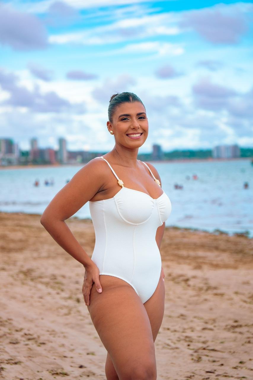 Maiô Ana branco